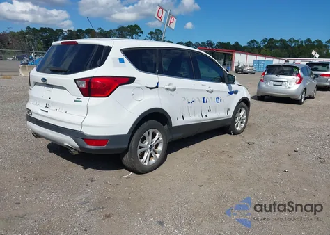 2019 Ford Escape Se from USA, damaged, VIN 1FMCU0GD7KUB64623
